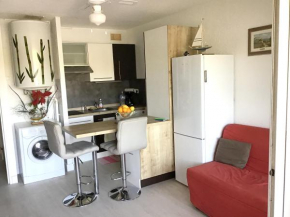 Appartement de 2 chambres a Agde a 100 m de la plage avec jardin clos
